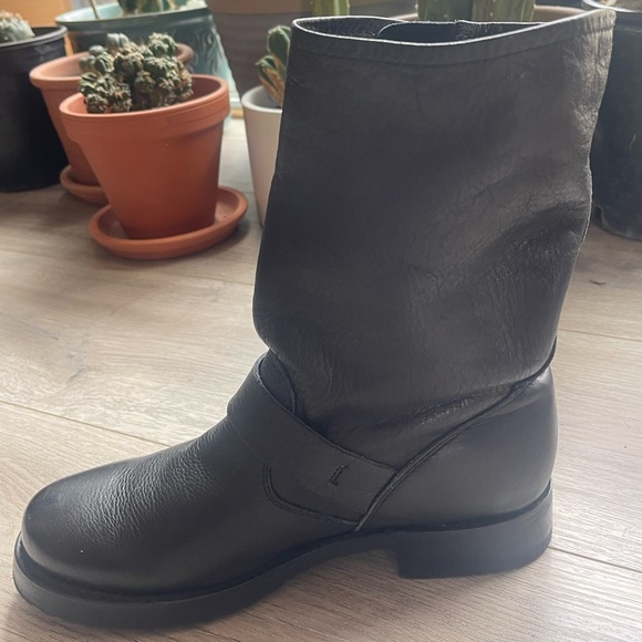 Frye Veronica Shortie boots size 7 - Picture 3 of 8
